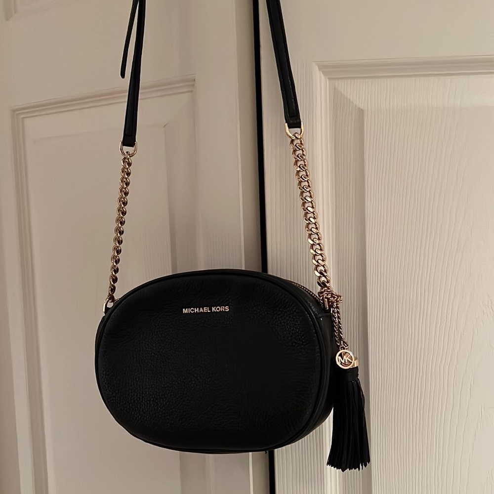 Michael Kors Black Leather Crossbody bag